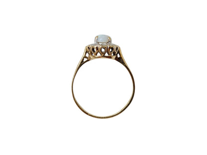 Vintage 9ct Gold Opal & Diamond Ring