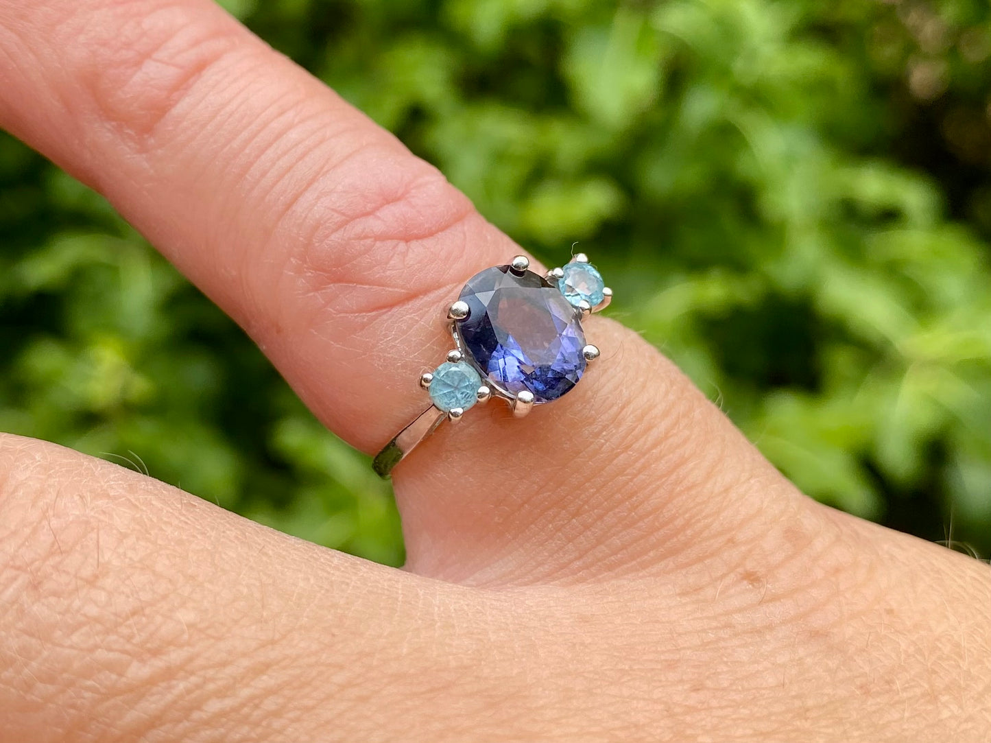 9ct Gold Kyanite & Topaz Ring