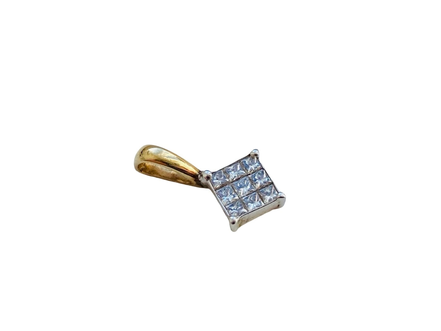 9ct Gold Diamond Pendant
