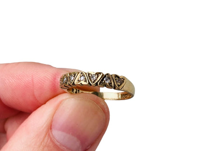 Vintage 9ct Gold Diamond Ring