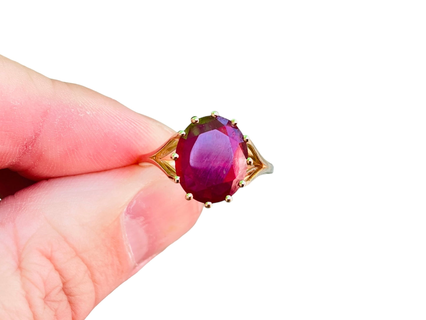 9ct Gold Ruby Ring