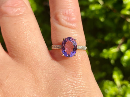 9ct Gold Amethyst & Diamond Ring