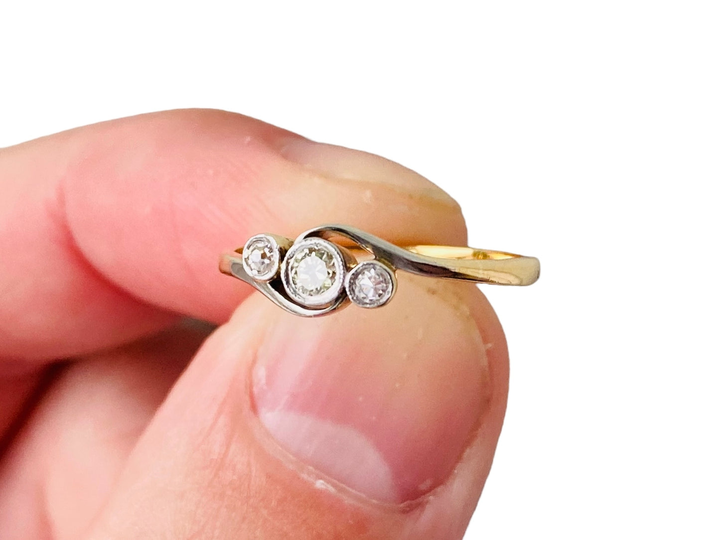 Vintage 18ct Gold Diamond Three-Stone Ring