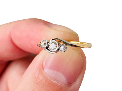 Vintage 18ct Gold Diamond Three-Stone Ring