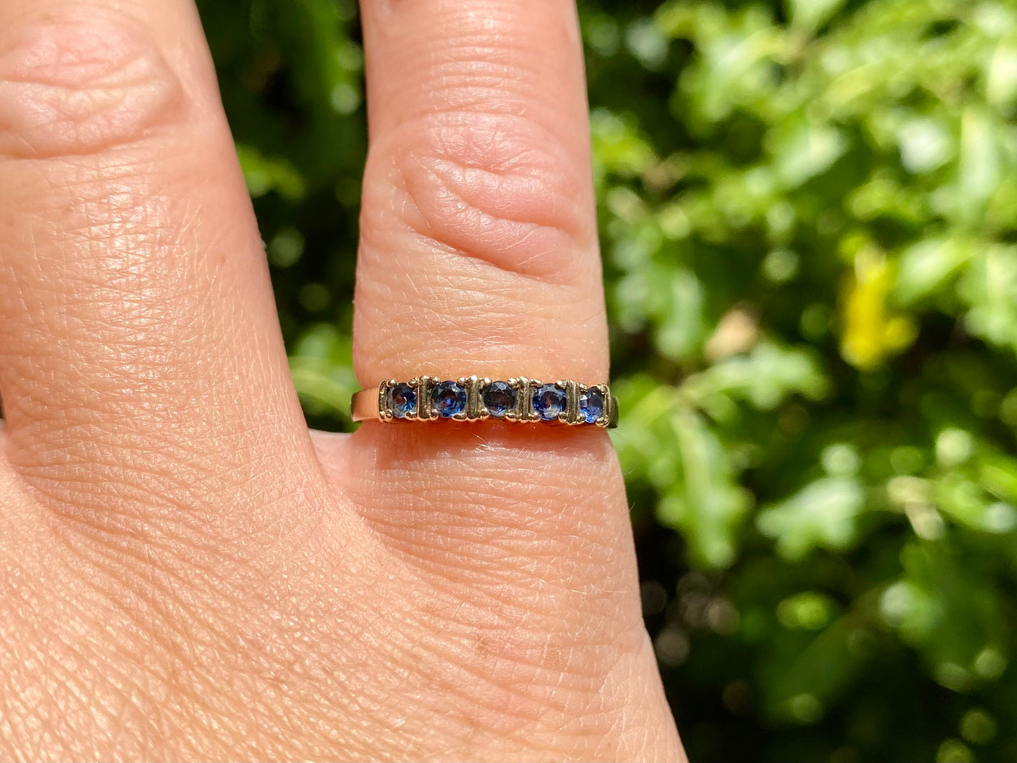 Vintage 9ct Gold Sapphire Ring