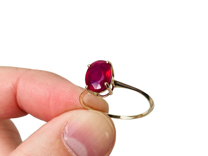 9ct Gold Ruby Ring