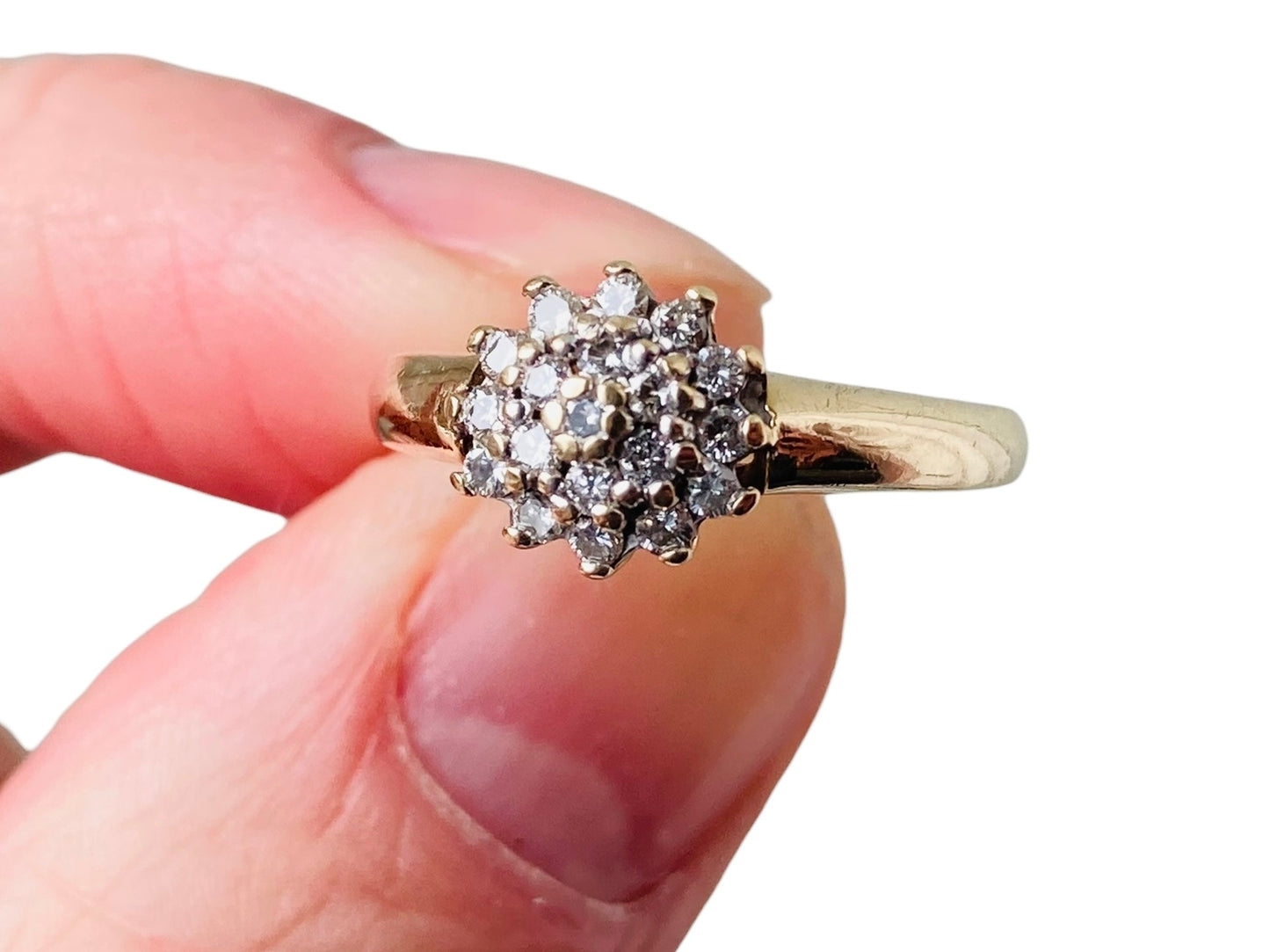 9ct Gold Diamond Cluster Ring
