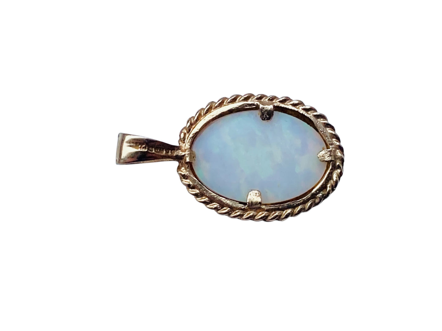 Vintage 9ct Gold Opal Pendant