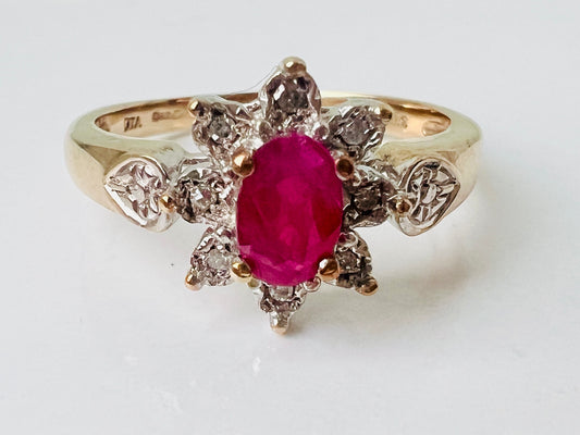 9ct Gold Ruby & Diamond Ring