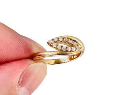 9ct Gold Diamond Ring