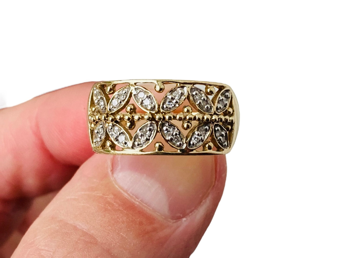 9ct Gold Diamond Ring