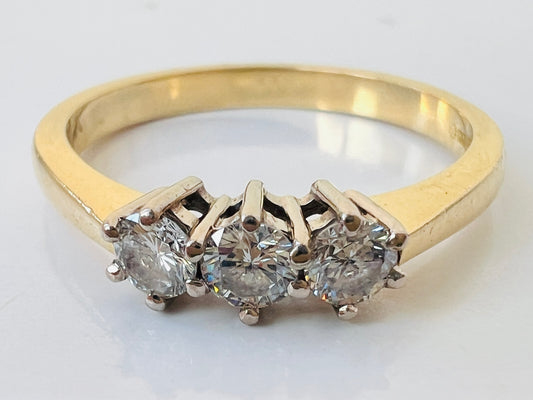 18ct Gold Three-Stone Diamond Ring
