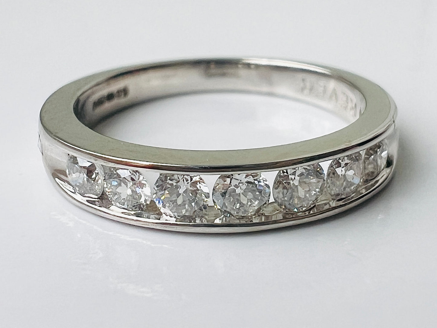 18ct Gold Seven-Stone Diamond Ring