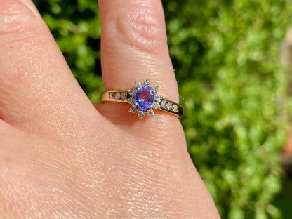 9ct Gold Tanzanite & Diamond Ring