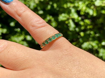 Vintage 9ct Gold Emerald Ring