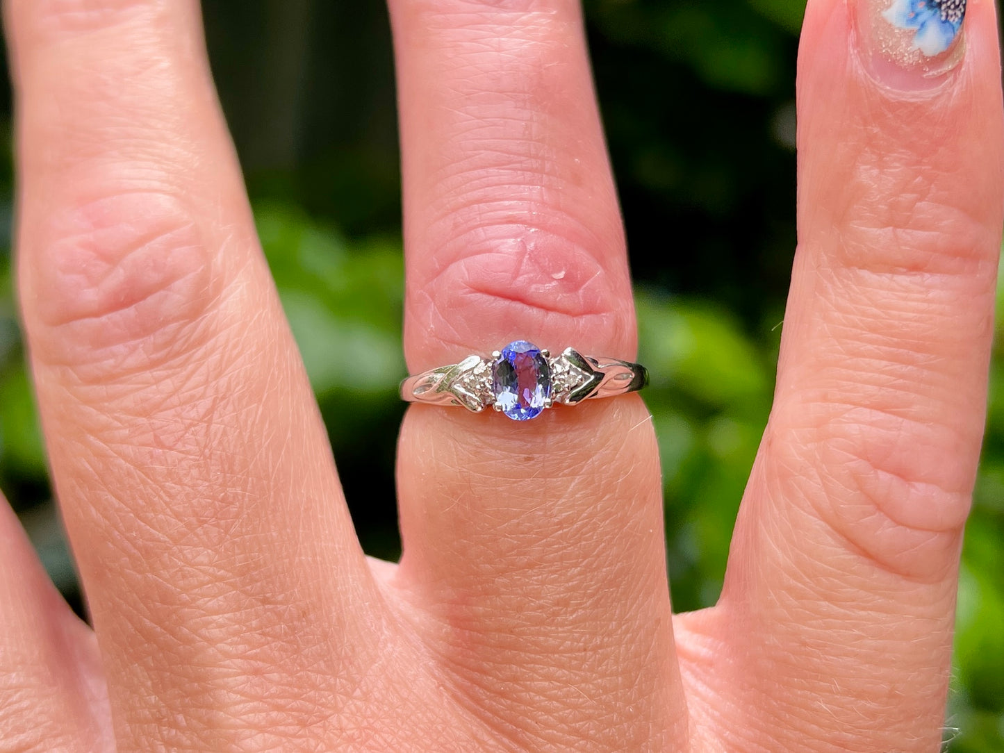 9ct Gold Tanzanite & Diamond Ring