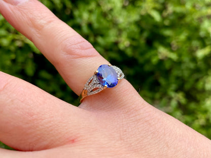 18ct Gold Tanzanite & Diamond Ring
