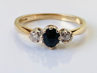 9ct Gold Sapphire & Diamond Ring