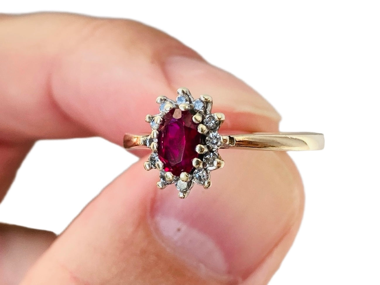 Vintage 9ct Gold Ruby & Diamond Ring