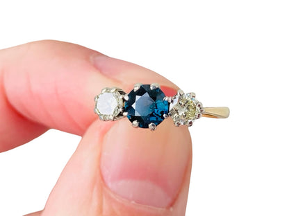 Antique 18ct Gold Sapphire & Diamond Ring