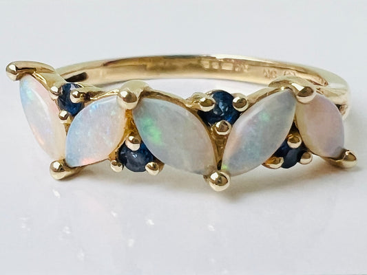 9ct Gold Opal & Sapphire Ring