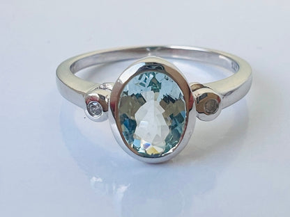 9ct Gold Aquamarine & Diamond Ring