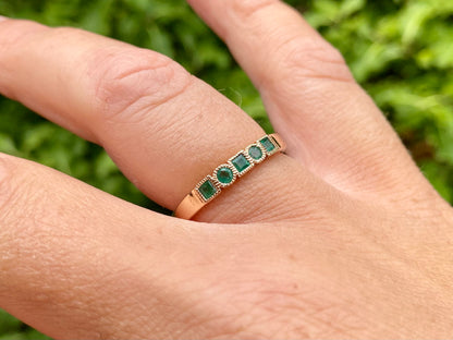 9ct Gold Emerald Ring