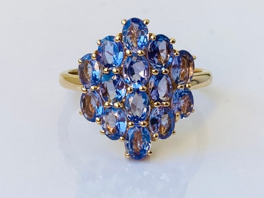 9ct Gold Tanzanite Ring