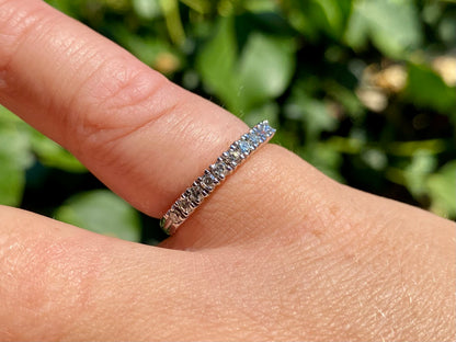 Vintage 18ct Gold Eleven-Stone Diamond Ring