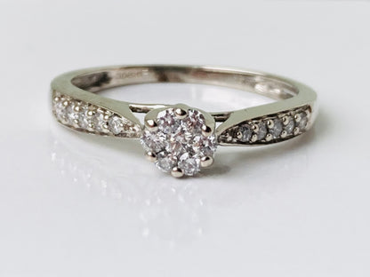 9ct Gold Diamond Ring