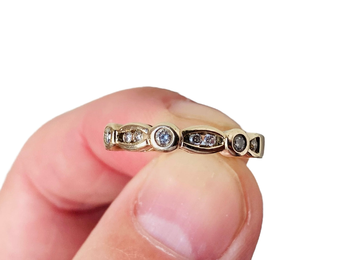 9ct Gold Diamond Ring