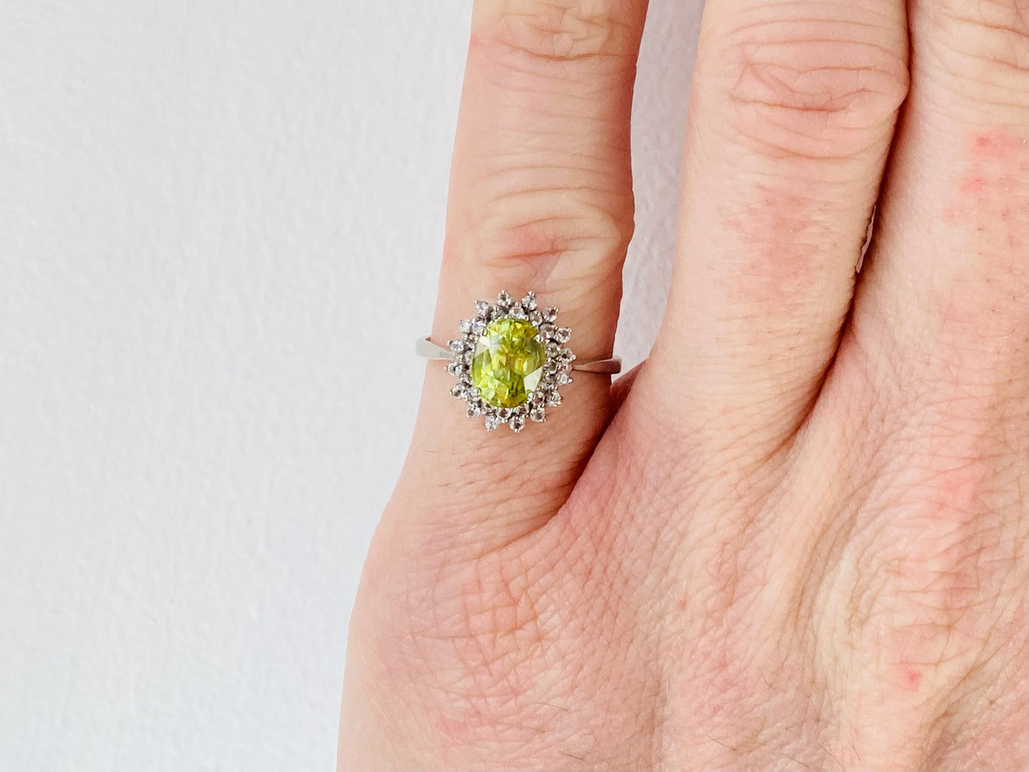 9ct Gold Peridot & Zircon Ring