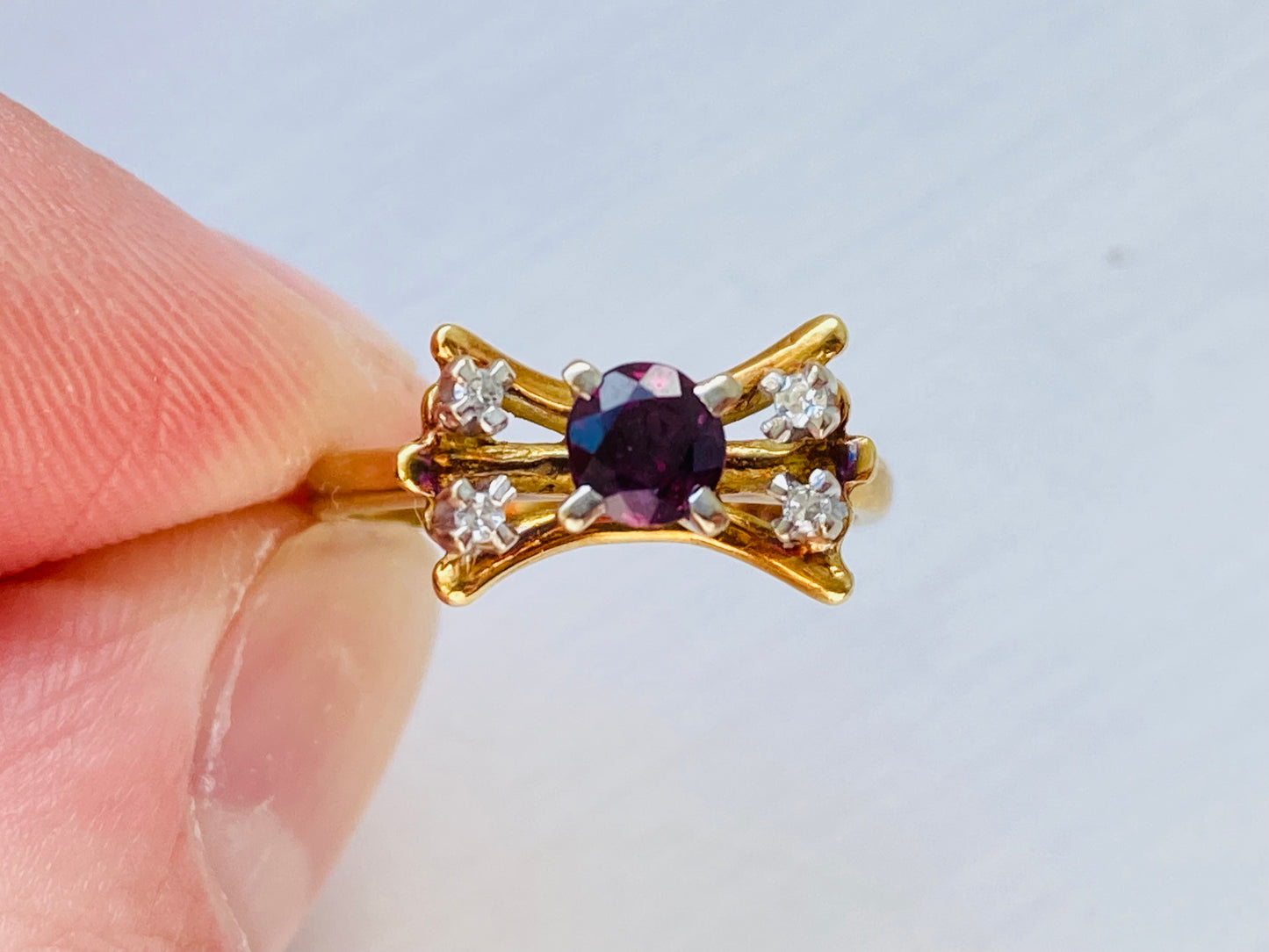 18ct Gold Ruby & Diamond Ring