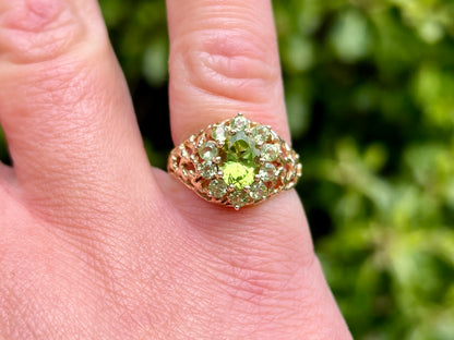 9ct Gold Peridot Ring