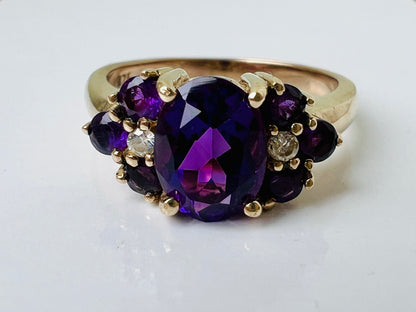 9ct Gold Amethyst Ring