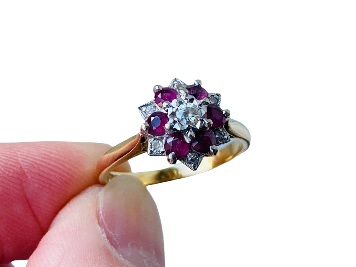 Vintage 18ct Gold Ruby & Diamond Ring