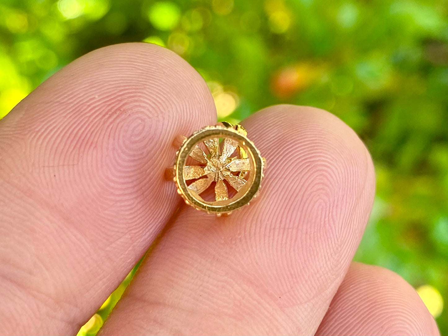 9ct Gold Crown Pendant or Charm