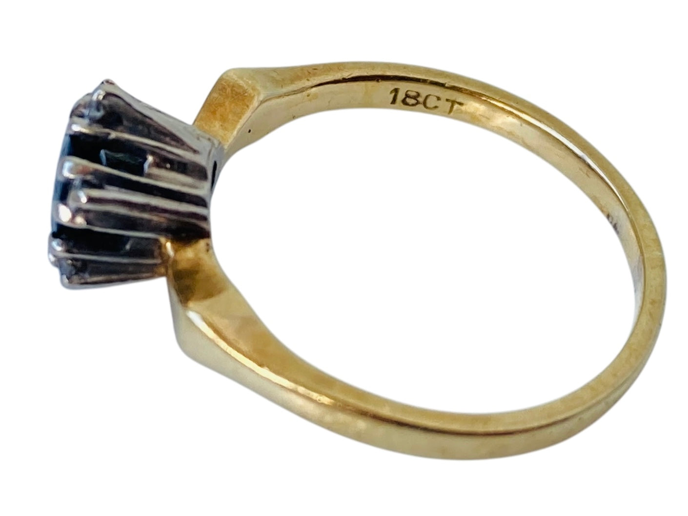 Vintage 18ct Gold Sapphire & Diamond Ring