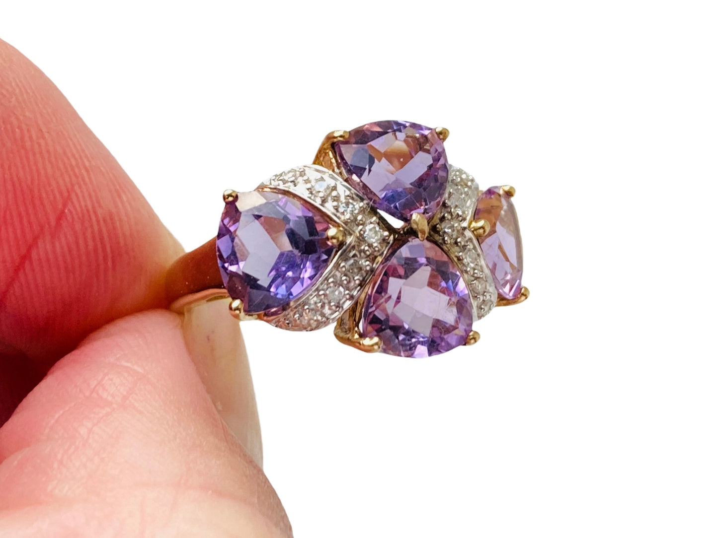 9ct Gold Amethyst & Diamond Ring