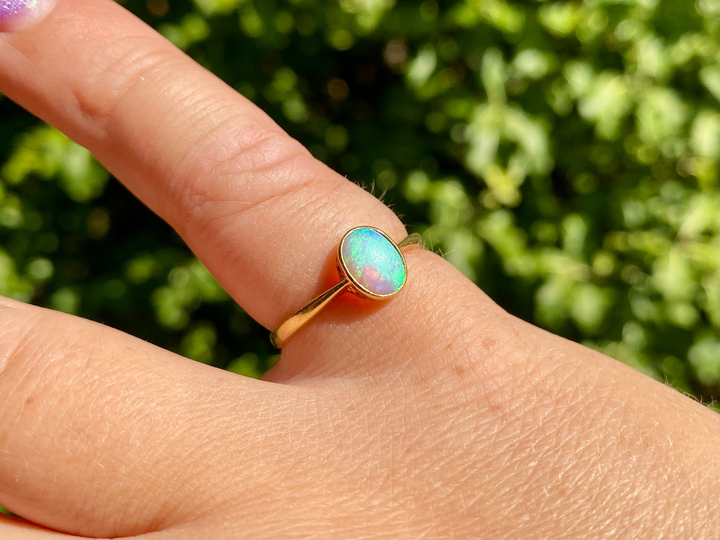 Antique 18ct Gold Opal Ring