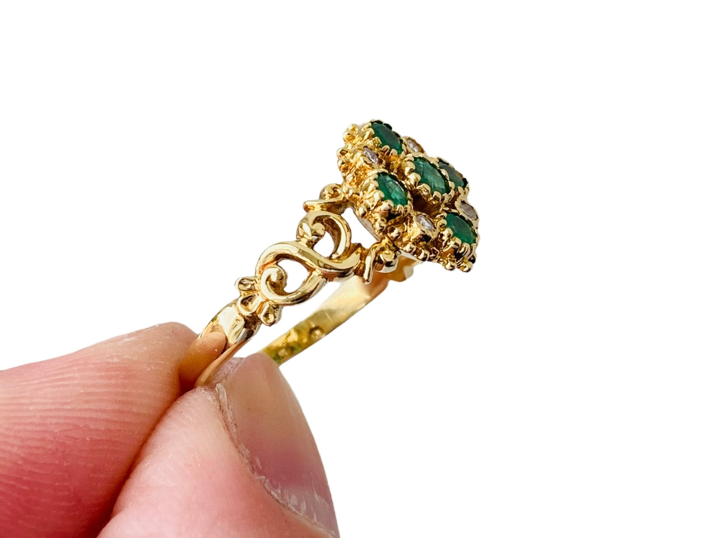 Vintage 18ct Gold Emerald & Diamond Ring