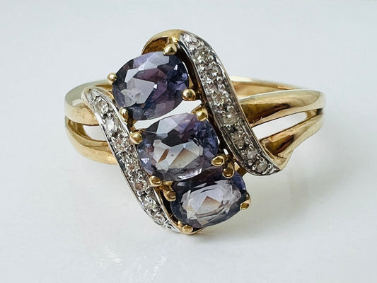9ct Gold Tanzanite & Diamond Ring