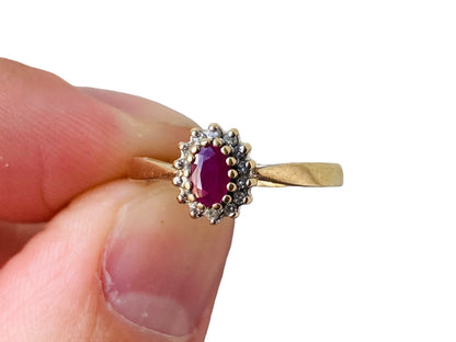 9ct Gold Ruby & Diamond Cluster Ring