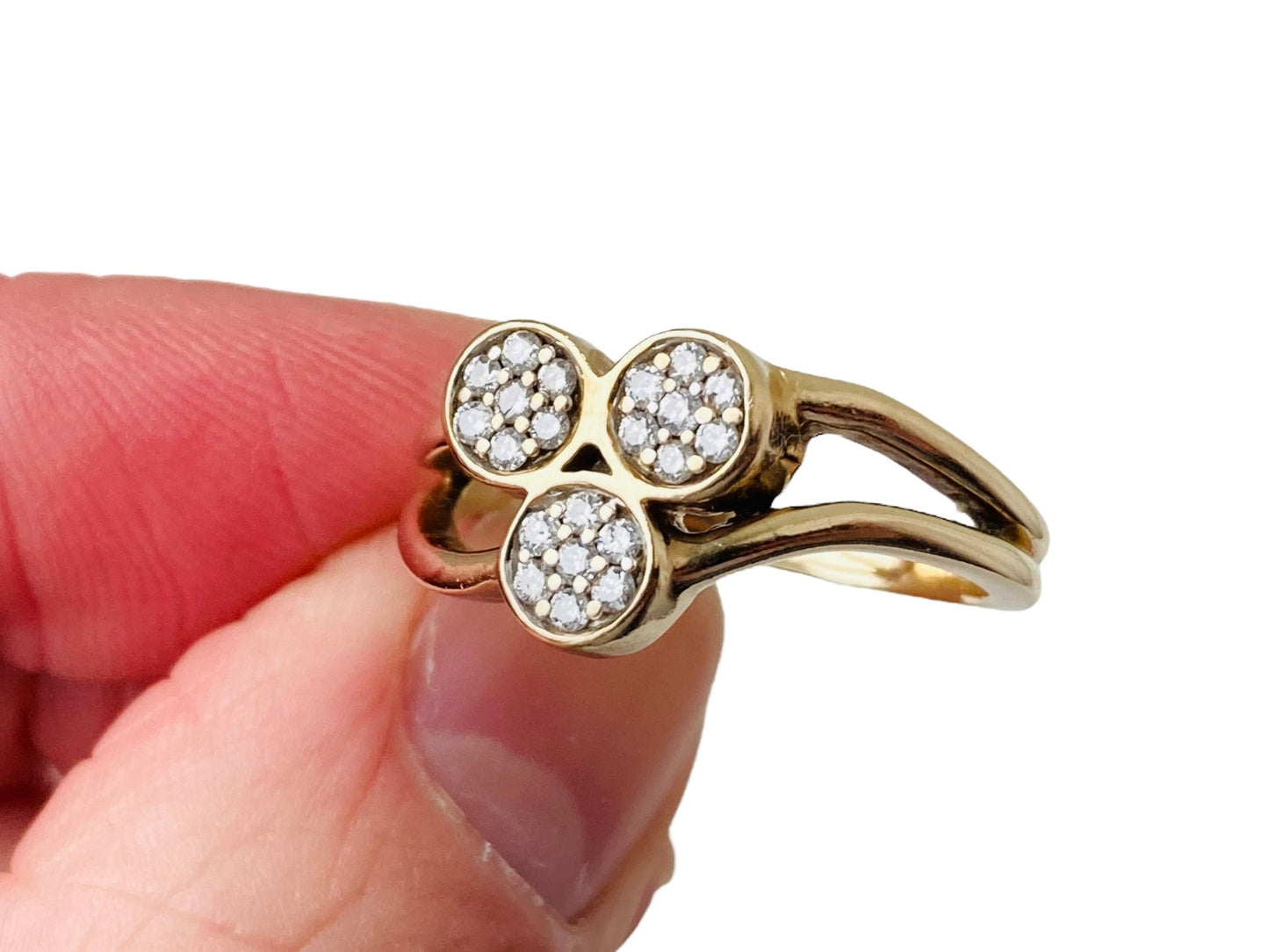 9ct Gold Diamond Ring