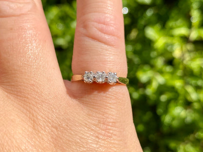 9ct Gold Three-Stone 0.25ct Diamond Ring