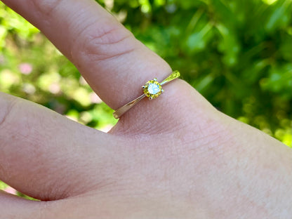18ct Gold Yellow Diamond Solitaire Ring