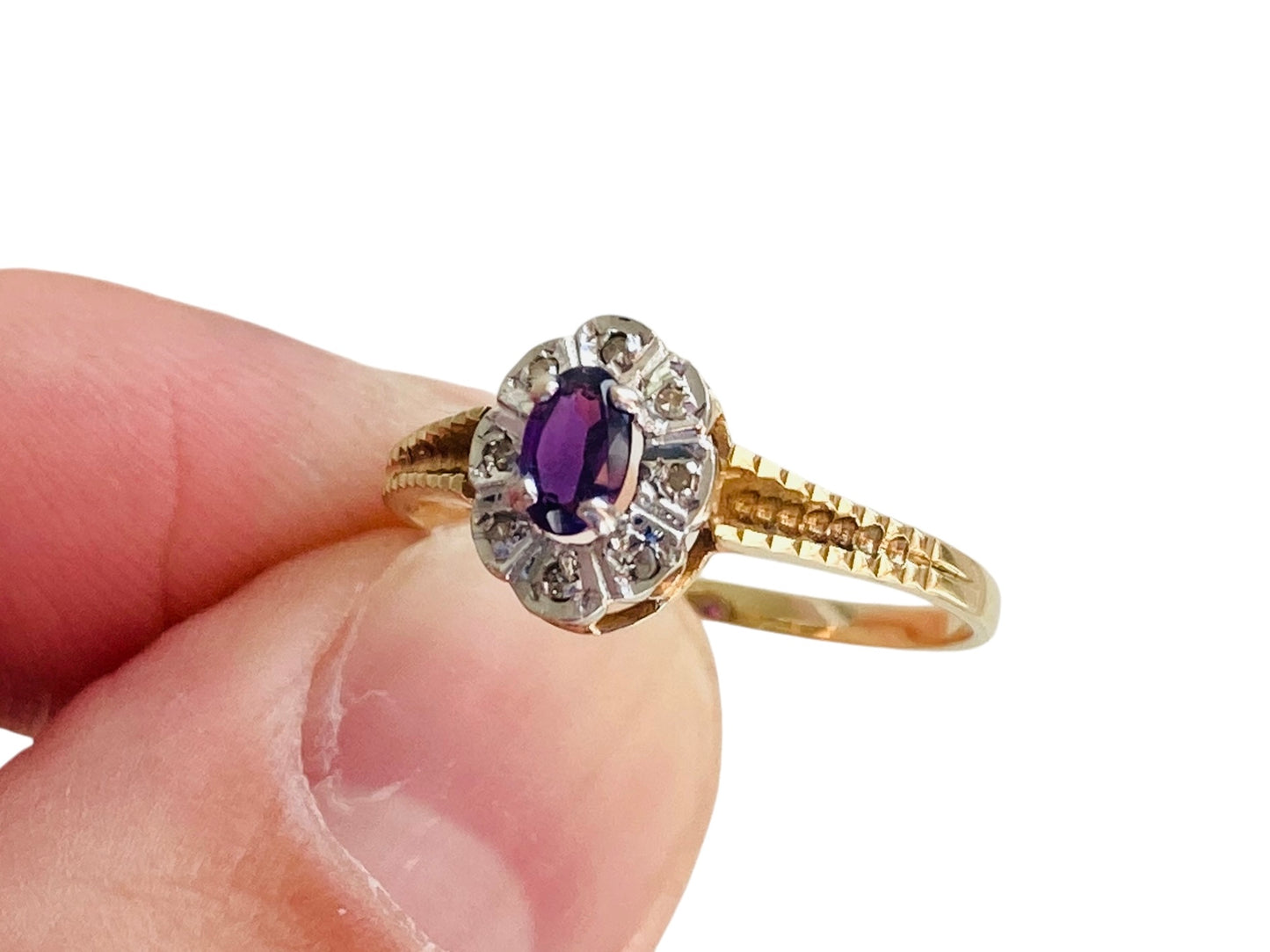 Vintage 9ct Gold Amethyst Ring