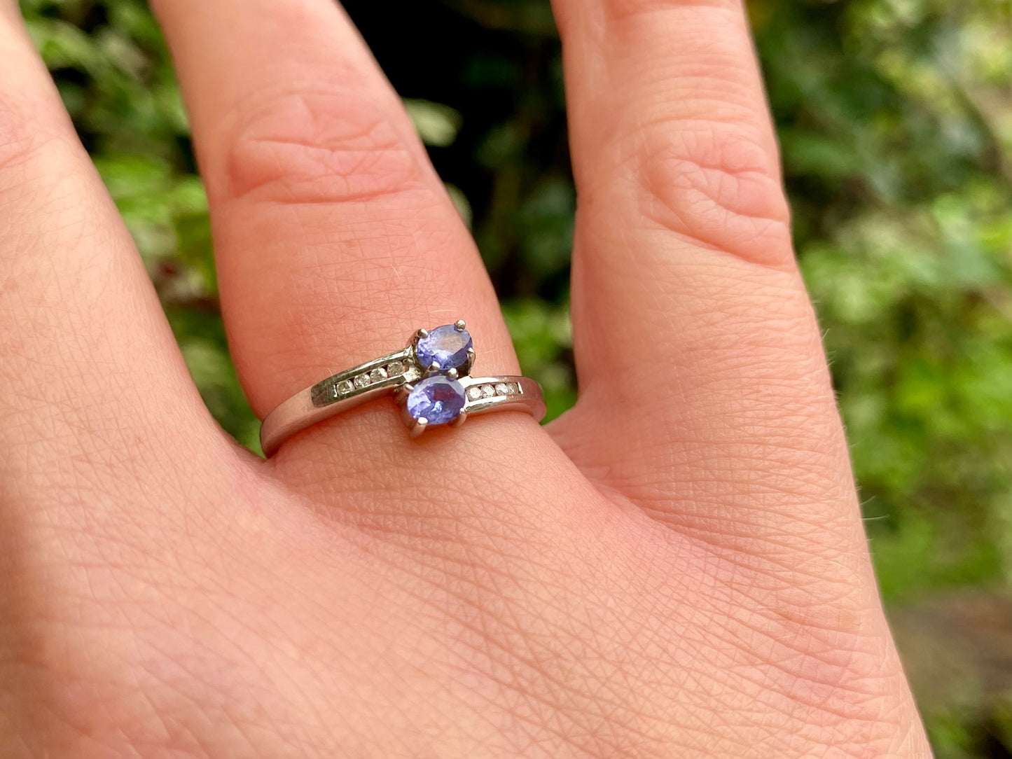 9ct Gold Tanzanite & Diamond Ring