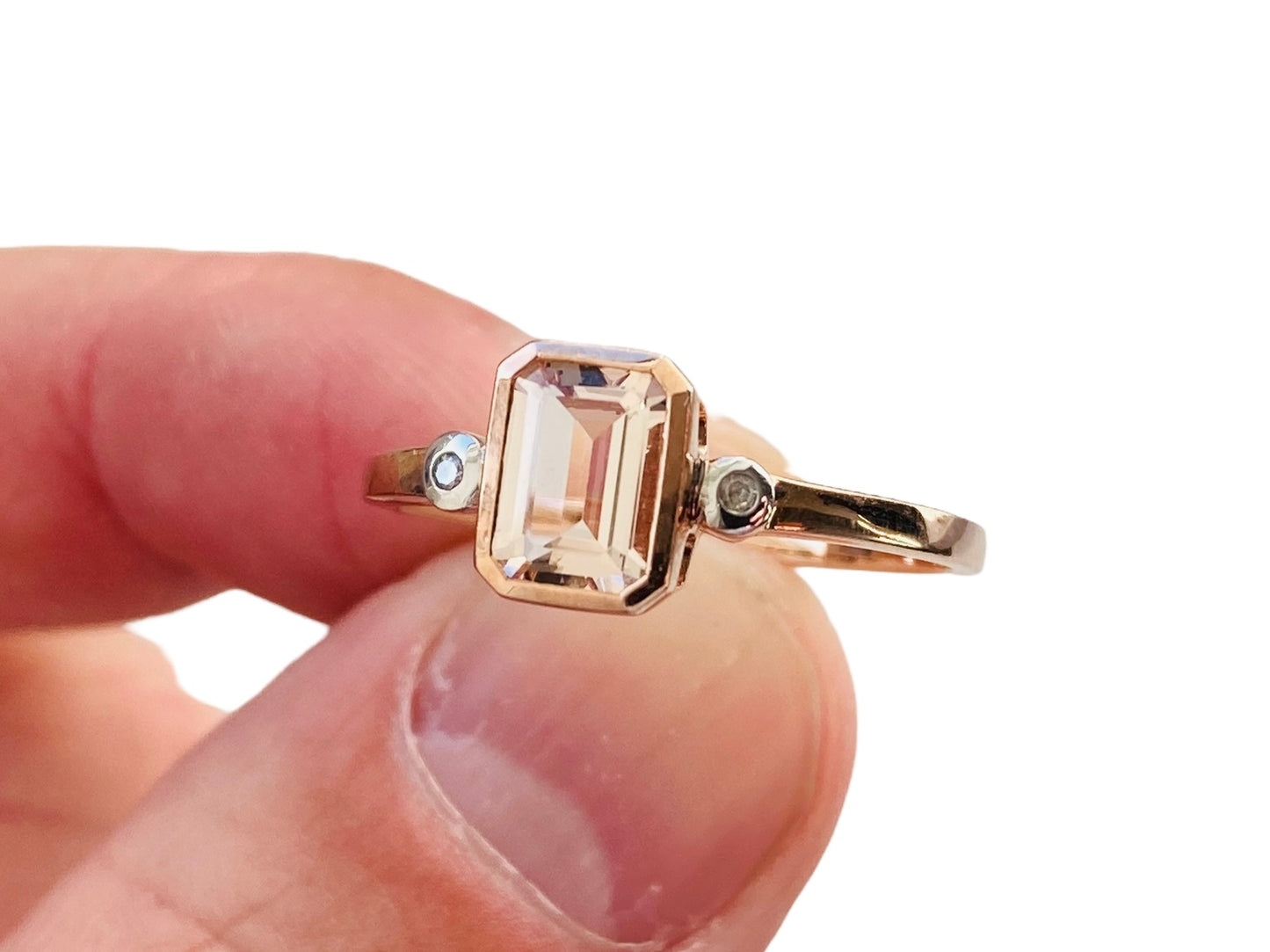 9ct Gold Morganite & Diamond Ring