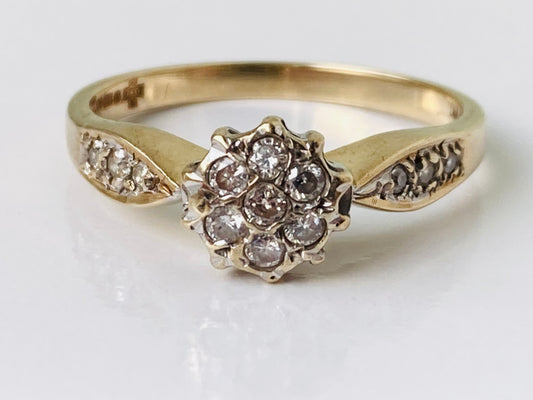 9ct Gold Diamond Ring